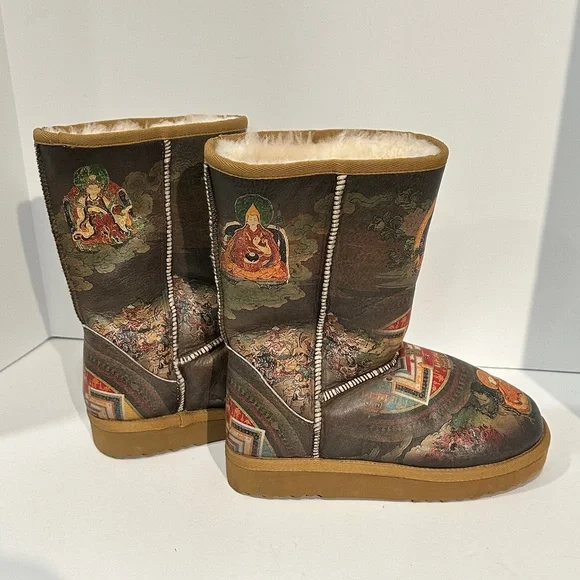 Vintage ICON Wearable Art Fleece-lined Boots - Picture 5 of 5